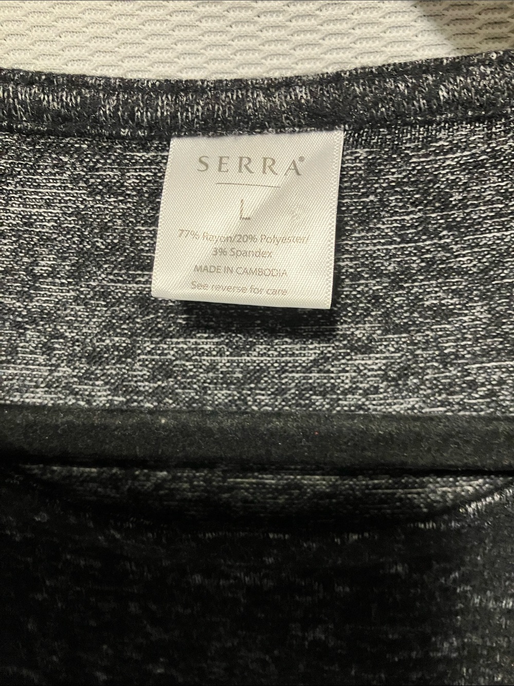 Serra Black Heather Twist-Front Long Sleeve Tee - Picture 2 of 9